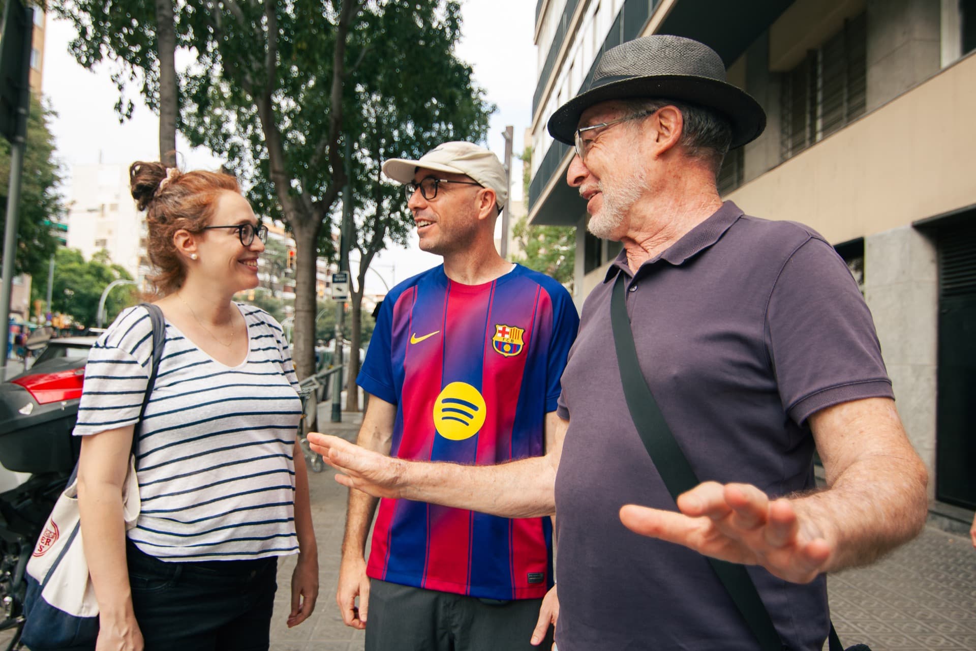 Walk to Camp Nou like a local