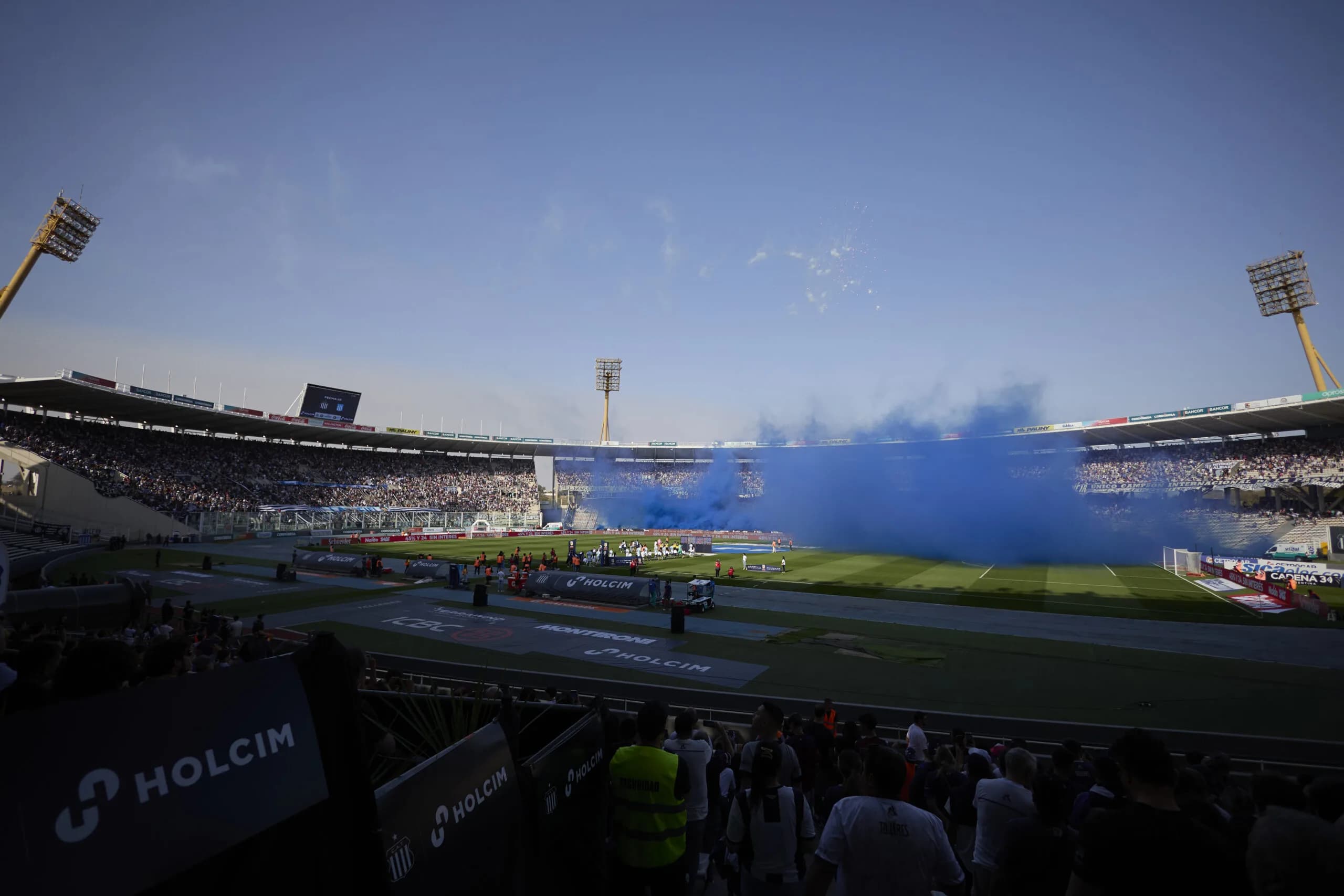 Talleres de Córdoba 2-Day Trip Club Experience: Training Center, Stadium Tour & VIP Matchday + 4 Star Hotel