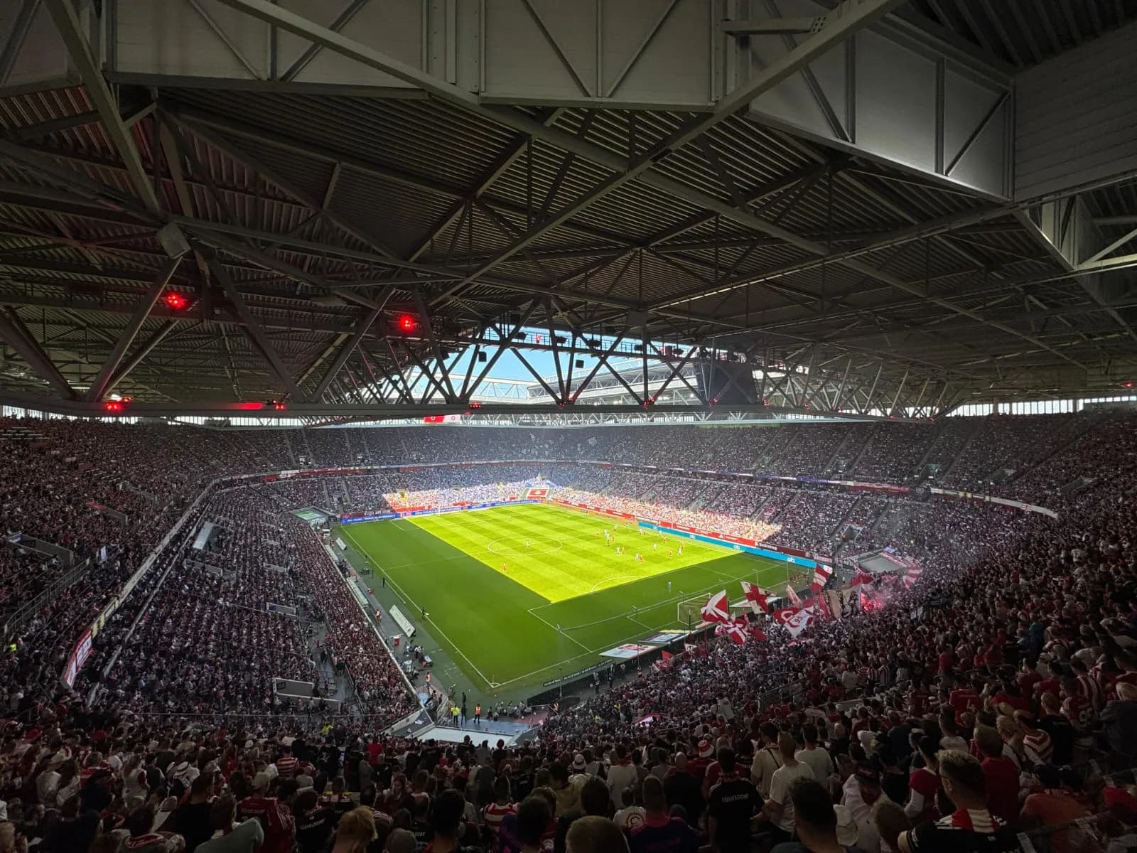 Fortuna Düsseldorf Match & Beer Tour Experience