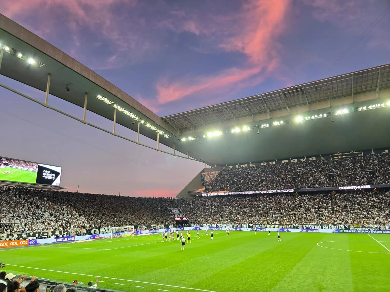 Ultimate Corinthians Matchday: Football Museum, Michelin-Rated Lunch & Premium Matchday Seats