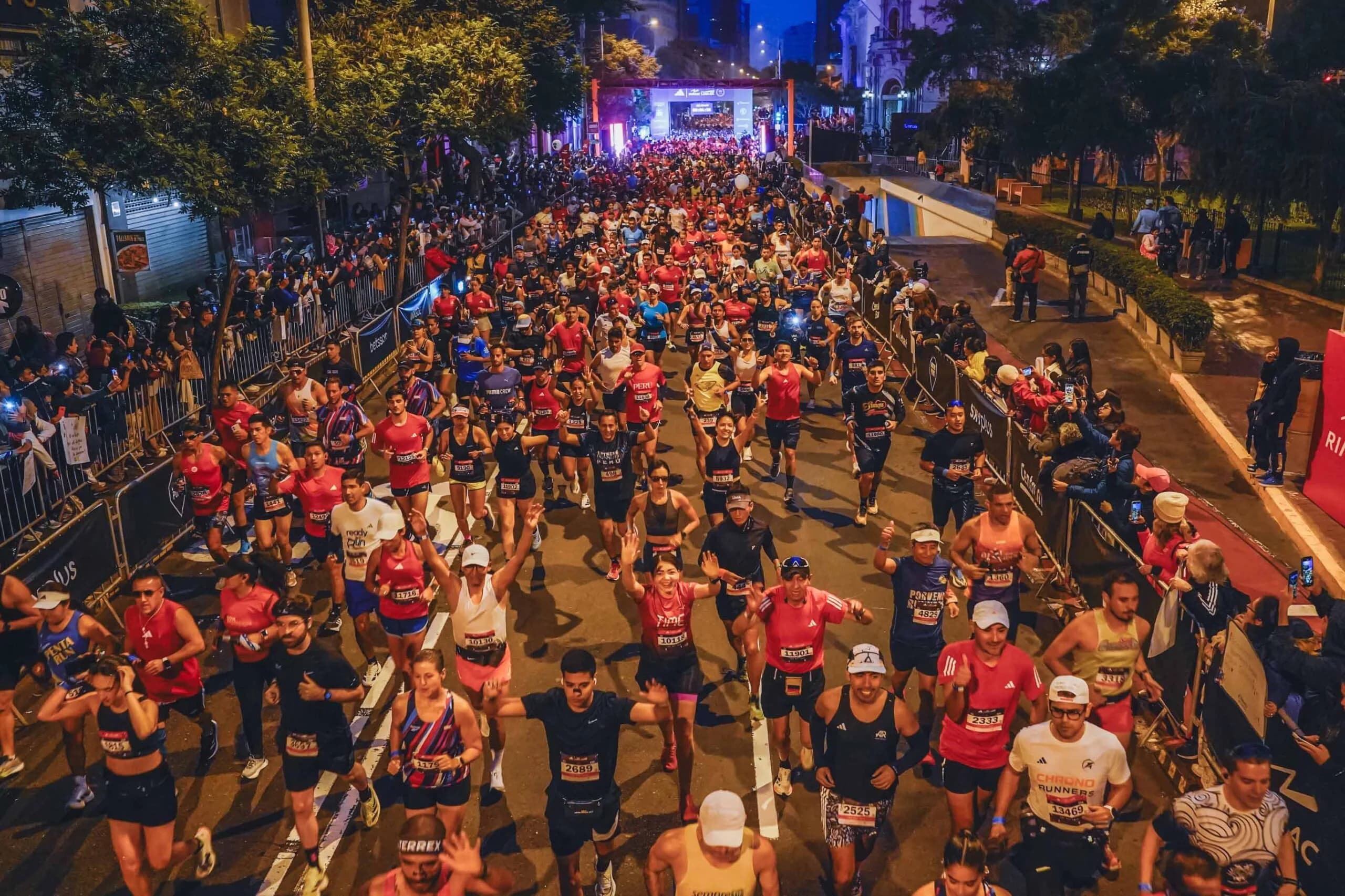 Lima 42K & 21K Marathon Experience – Run the Pacific Coast