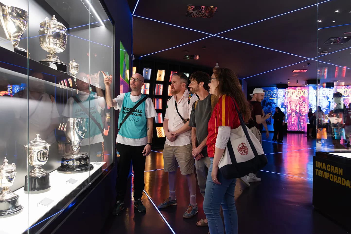 Barcelona 4-4-2 Tour – 4 Stadiums, 4 Clubs & 2 Museums