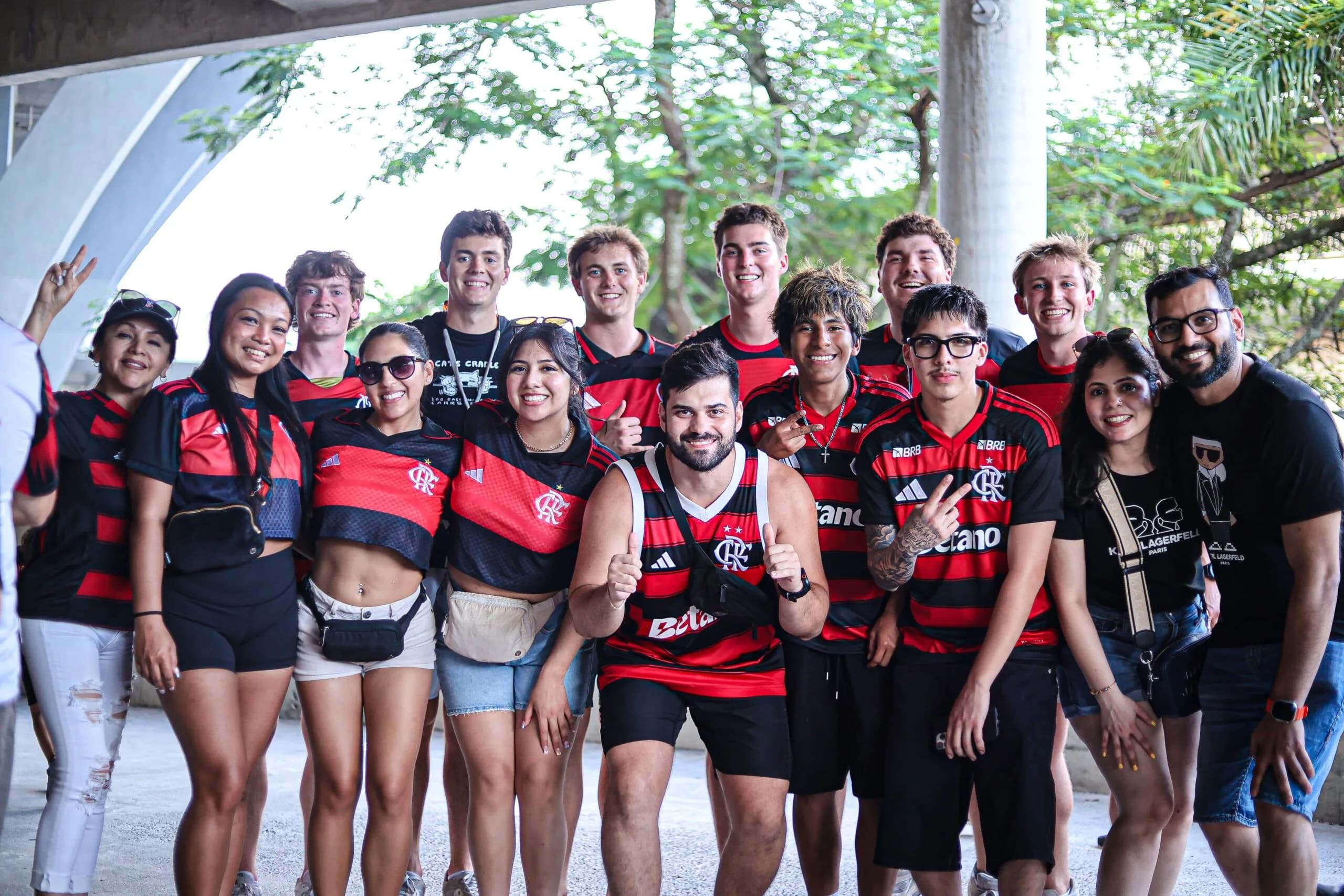 Flamengo at Maracanã – Official Ticket, Free Beer & Local Guide