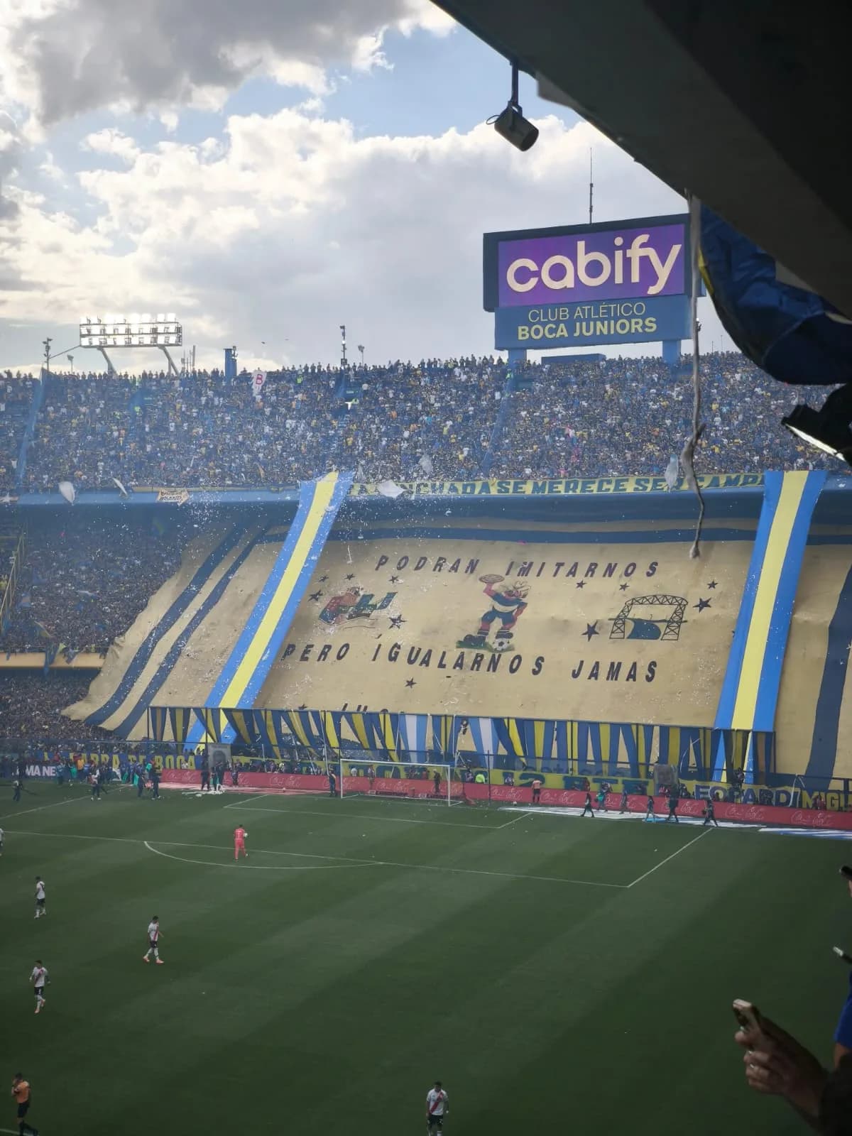 BOCA JUNIORS Matchgame at VIP Box Seats! + Buenos Aires VIP Party