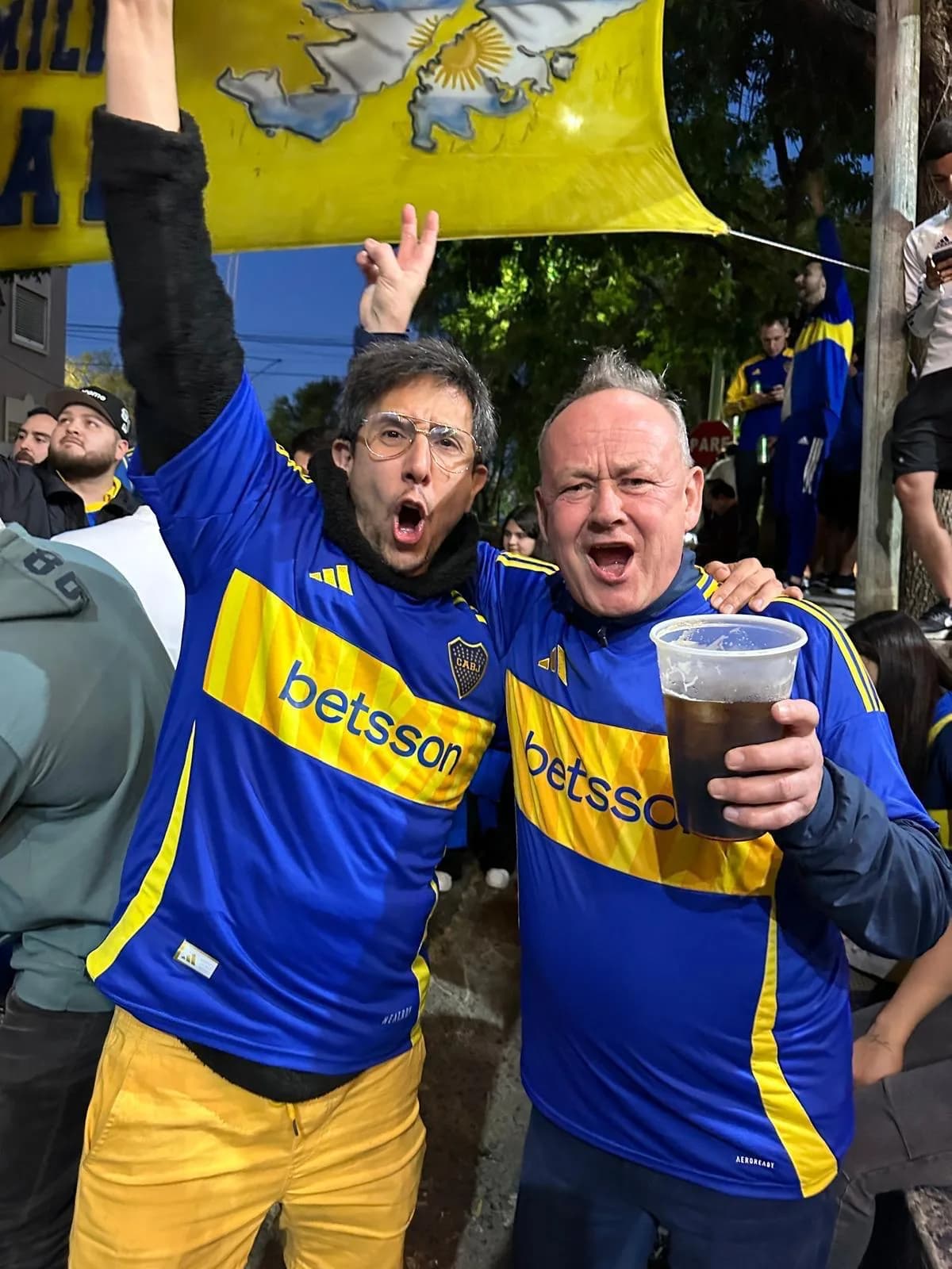 Boca Juniors match day experience at La Bombonera: guaranteed seats and luxury transportation included.