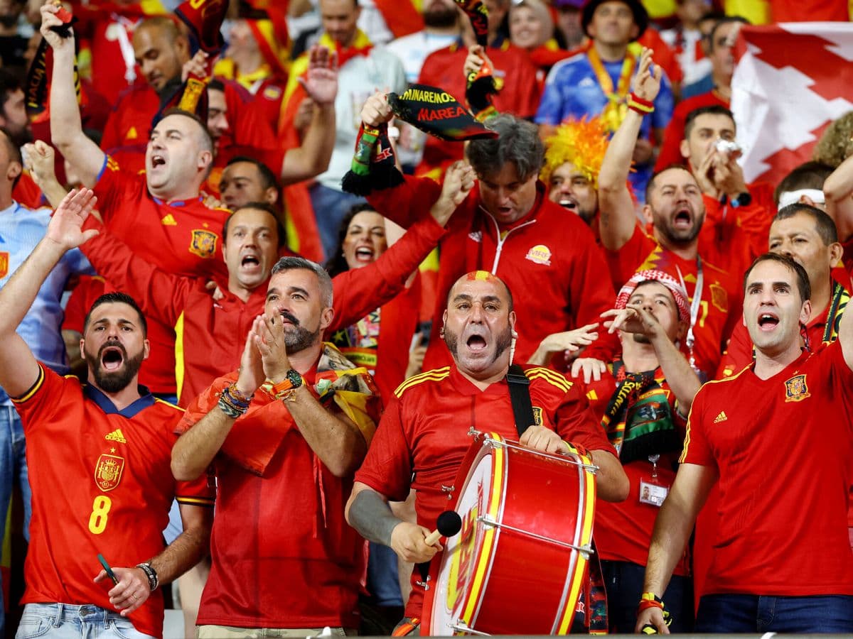 Spain vs England: Nations League Matchday Experience in Madrid