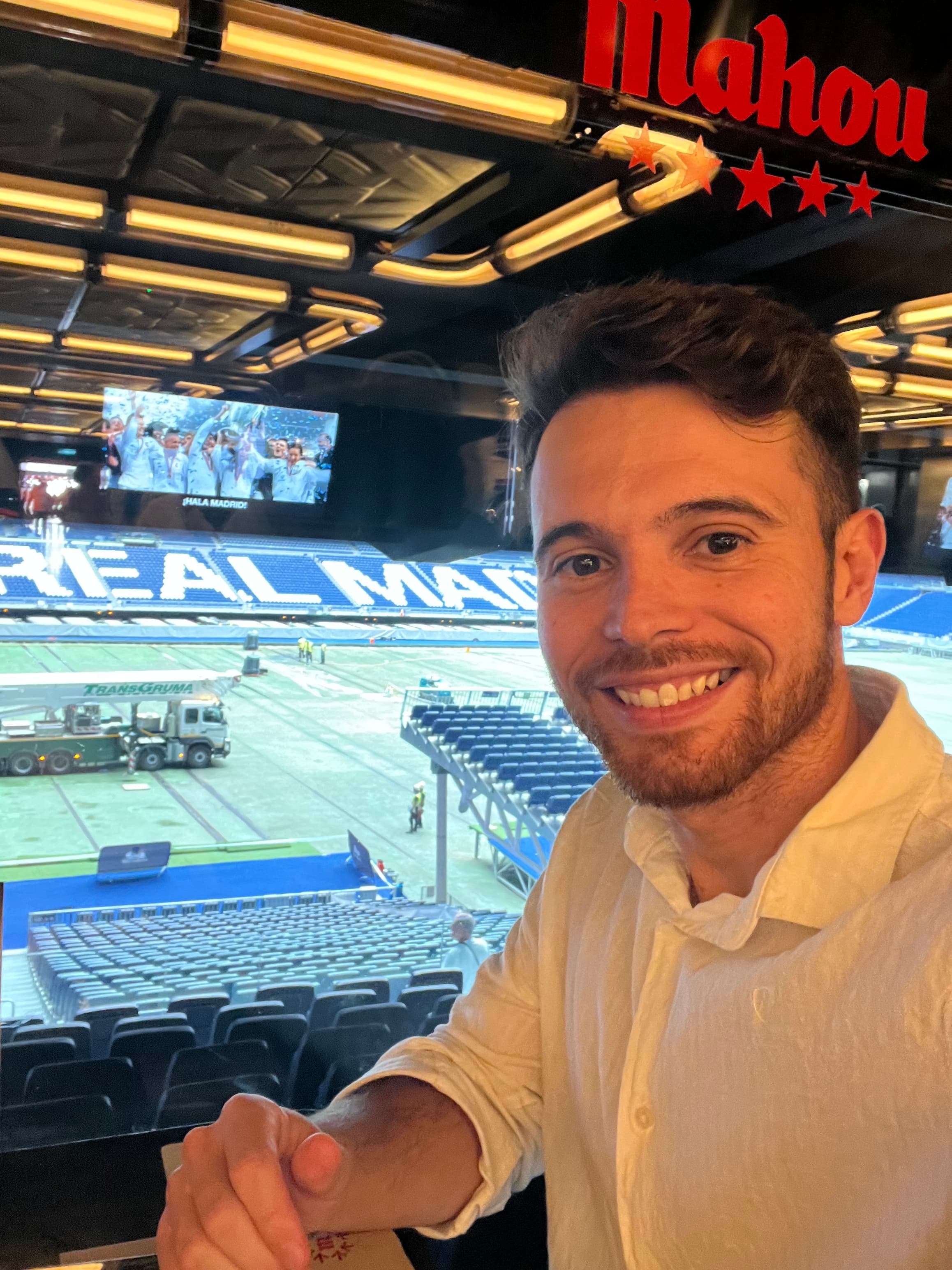 Real Madrid Matchday Experience: Bernabéu, Tapas & Spanish Football